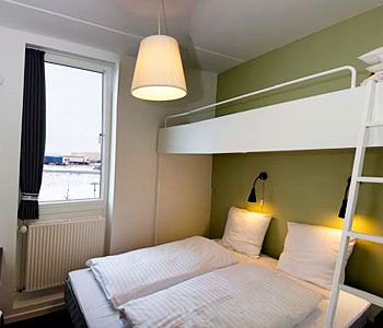 Motel X