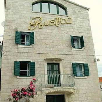 Villa Rustica Dalmatia Apartments