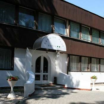 atilde-reg-t-atilde-sup3-club-hotel