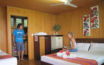 Deco Stop Lodge