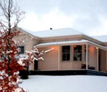 Station Lodge & Chalets - Backpacker