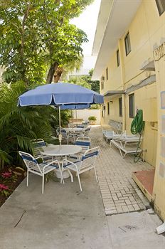 Granada Inn