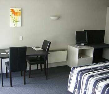 Azena Motels