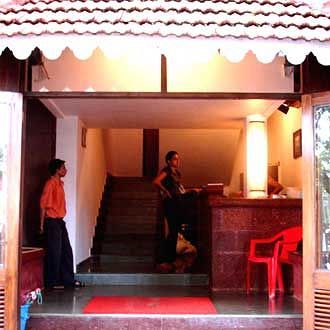 Paradise Inn