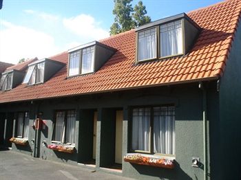 Baden Lodge Motel