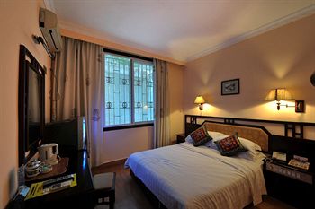 Yangshuo River View Hotel