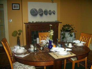 Ascendence Harbourside Mansion B&B