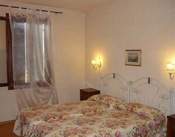 Affittacamere Il Casolare - Guest House