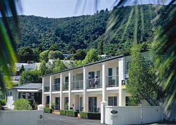 Jasmine Court Motel