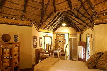 Lesedi Cultural Village