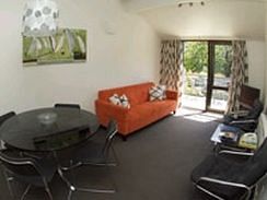 Amity Lodge Motel