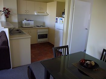 Chevron Palms Holiday Apartments