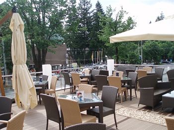 New Montana Hotel