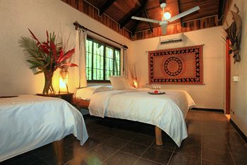 Hotel Tropico Latino