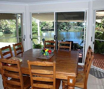 Alexander Lakeside Bed & Breakfast