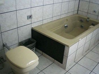 Athenas Apart Hotel