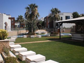 The Luvi Hotel