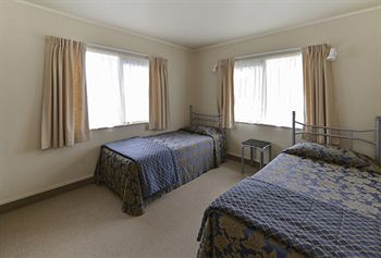 Geneva Motor Lodge