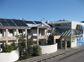 YHA Nelson Central - Backpacker