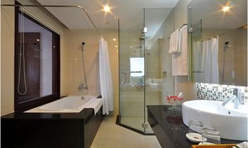 Mondial Hotel Hue