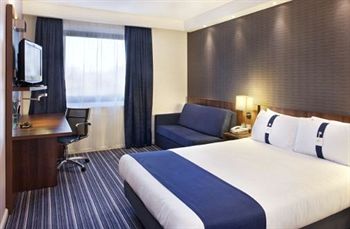Holiday Inn Express Cambridge-Duxford M11, Jct.10