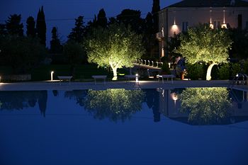 Villa Fanusa