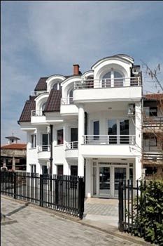 Villa Veron - Guest House