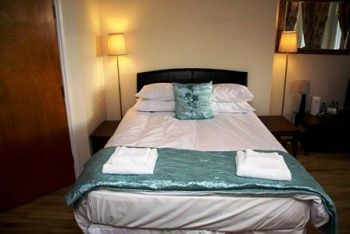 Sheil Suites