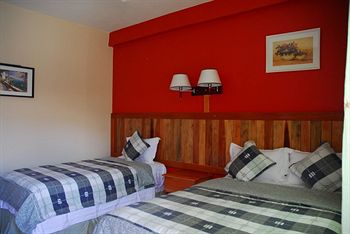 Caye Caulker Plaza Hotel