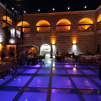 Cesme Kanuni Kervansaray Historical Hotel - Special Class