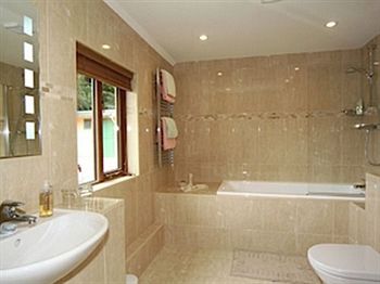 Highfield House - B&B