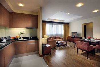 Lohas Suites Sukhumvit by Superhotel