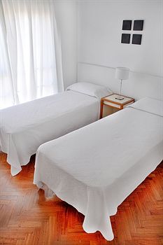 Torre San JosÃ© Apartments