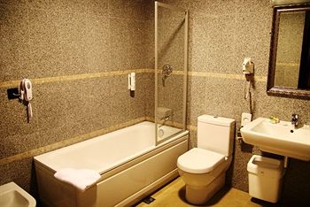 National Golf Resort