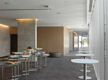 Hilton Surfers Paradise Hotel