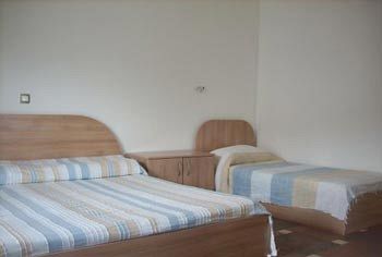 Apartments and Rooms Denis
