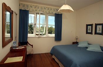 Faro Punta Delgada Hotel de Camp