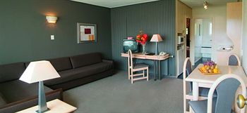 Farrys Motel