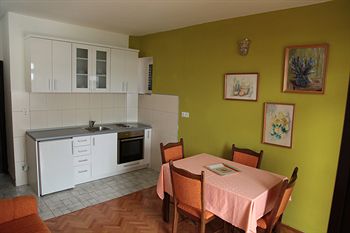 Patak's Place
