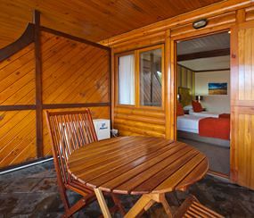 Knysna Log Inn