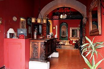Portico Hotel Cultural