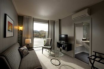 Kawarau Hotel, Managed by Hilton
