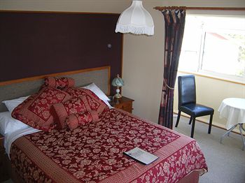 Nikau Lodge