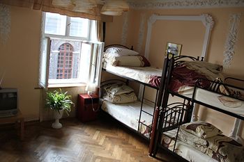 Theatrical Hostel