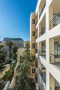 Avra City Hotel