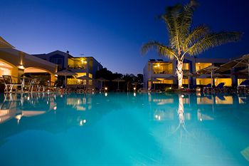 Colonides Beach Hotel