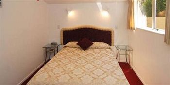 Chantillys Motor Lodge