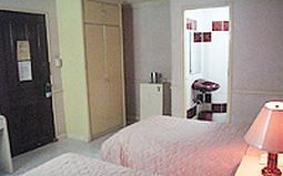 Richmond Plaza Hotel