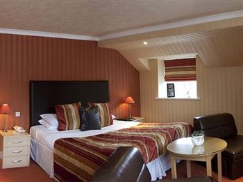 Carrick Lodge Hotel