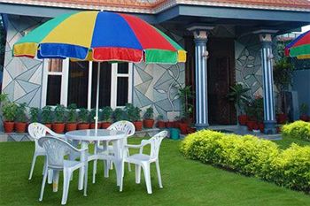 Hotel Grand Holiday